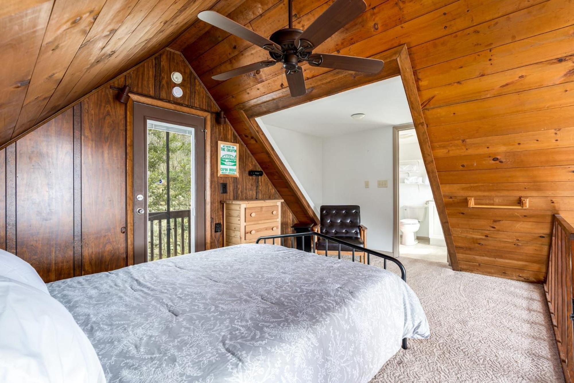 Mountaintop Views, Hot Tub, Deck, Fire Pit & Wifi Augusta Esterno foto